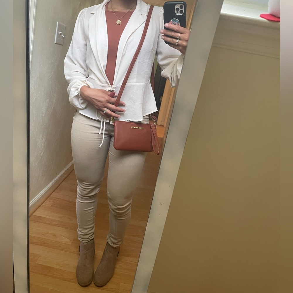 Women’s Khaki Pants
